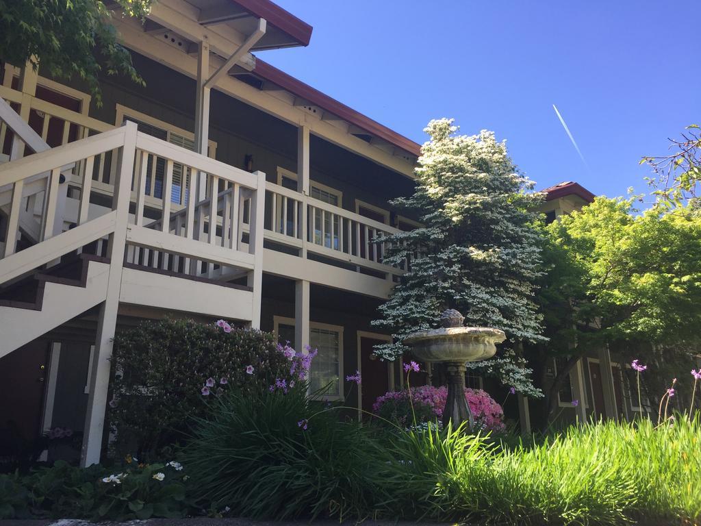 The Jack London Lodge Glen Ellen Exterior foto